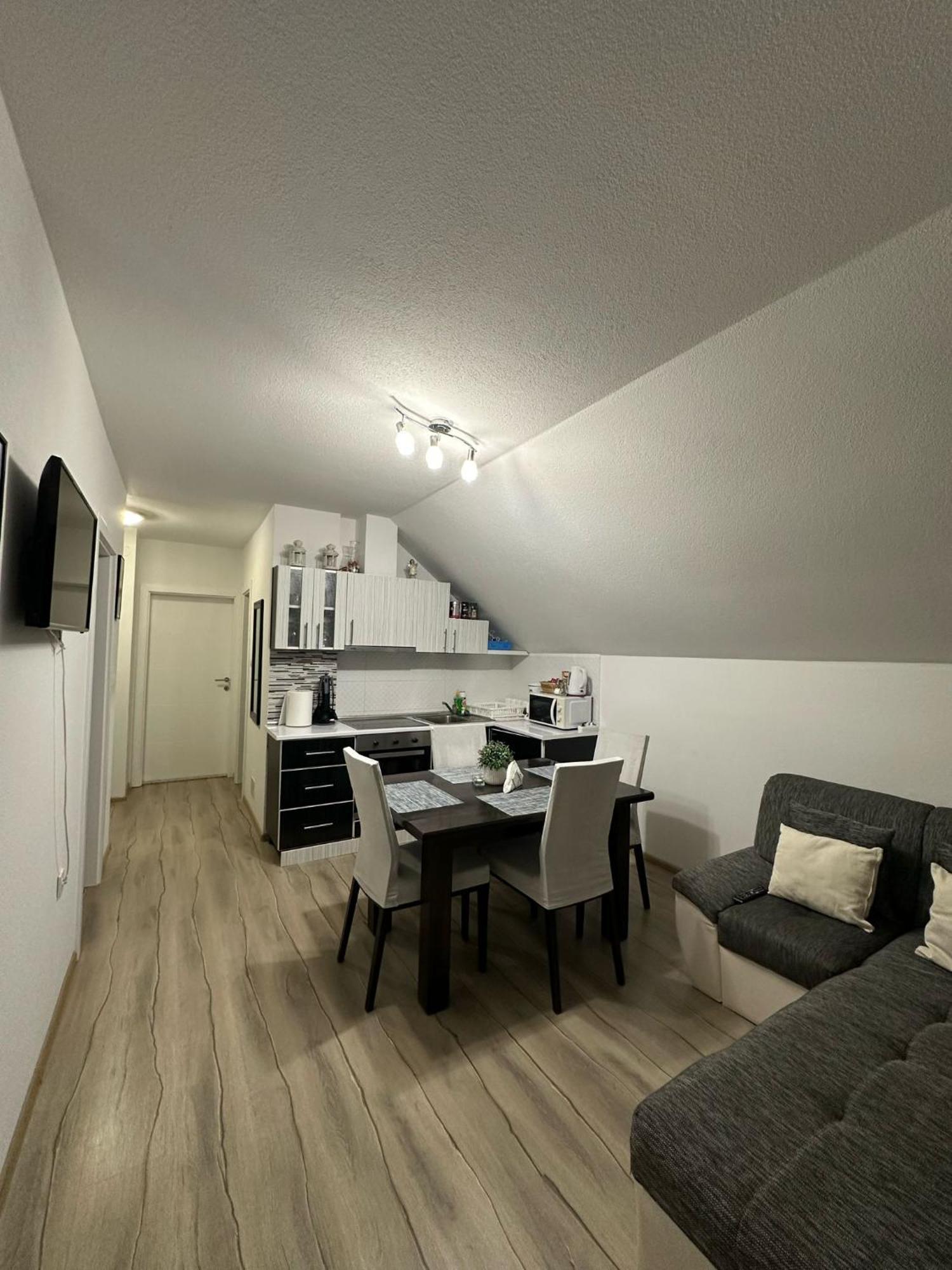 Apartment Rosandic سوملجاناك المظهر الخارجي الصورة